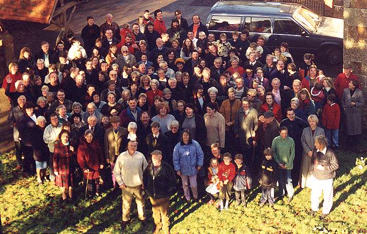 Wymondham villagers in St Peter's churchyard, January 1st 2000 (2000phot.jpg 100kB)