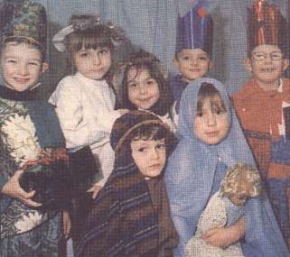 Wymondham Primary School 
nativity play, 1999 (nativ-99.jpg 16.2kB)